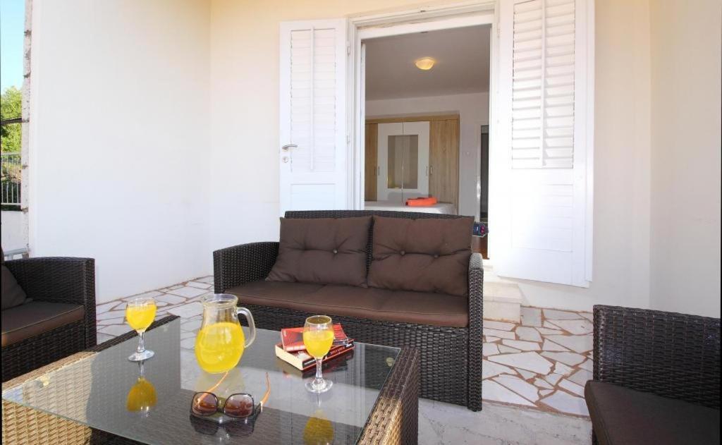 Apartments Dubreta Cavtat Bagian luar foto